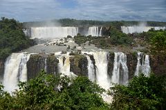 17 Argentina Iguazu Falls From Brazil Narrow Trail.jpg